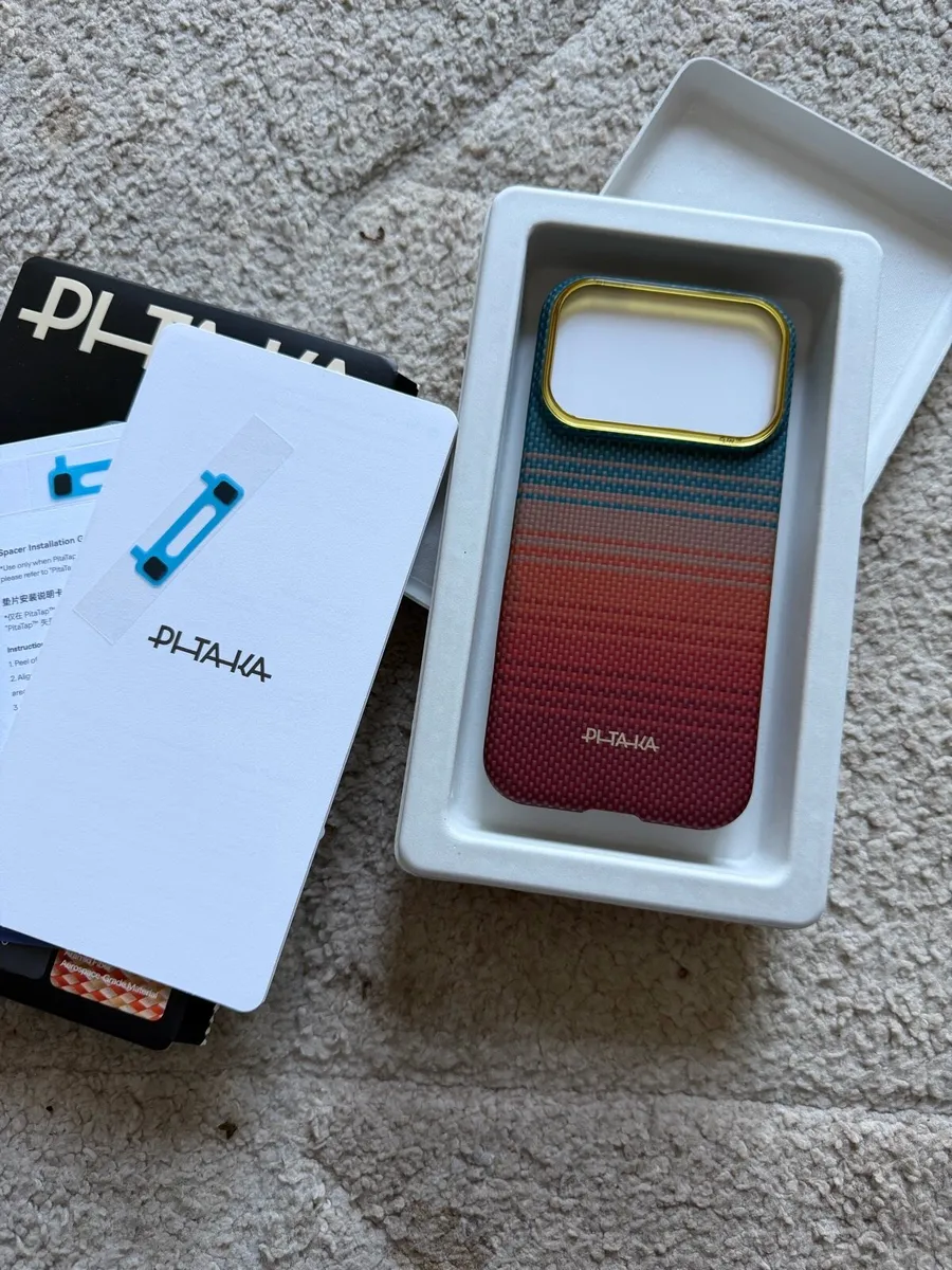 Pitaka Iphone 17 pro Carbon Fibre - Image 2