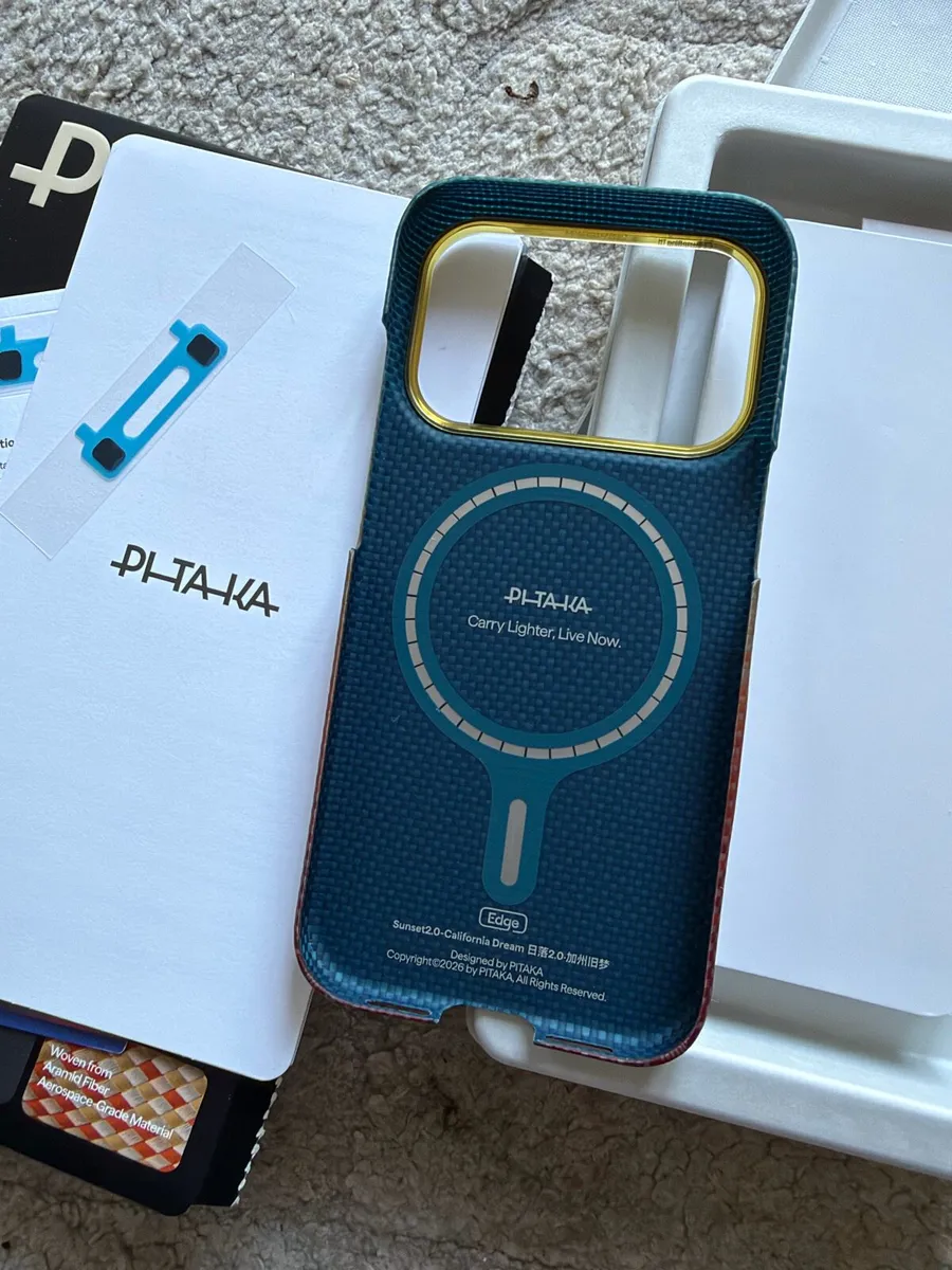 Pitaka Iphone 17 pro Carbon Fibre - Image 3