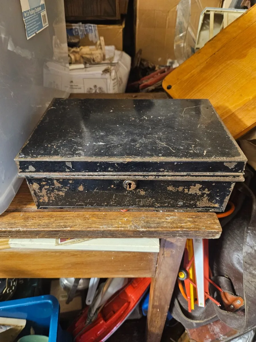 Vintage Strong Box - Image 4