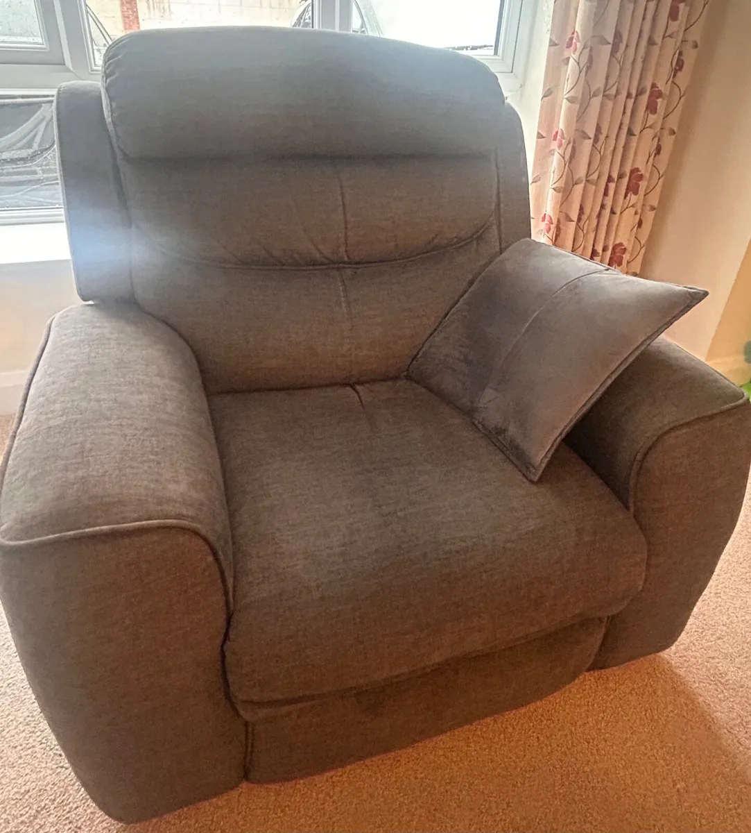 Fabric corner sofa & armchair - Image 3