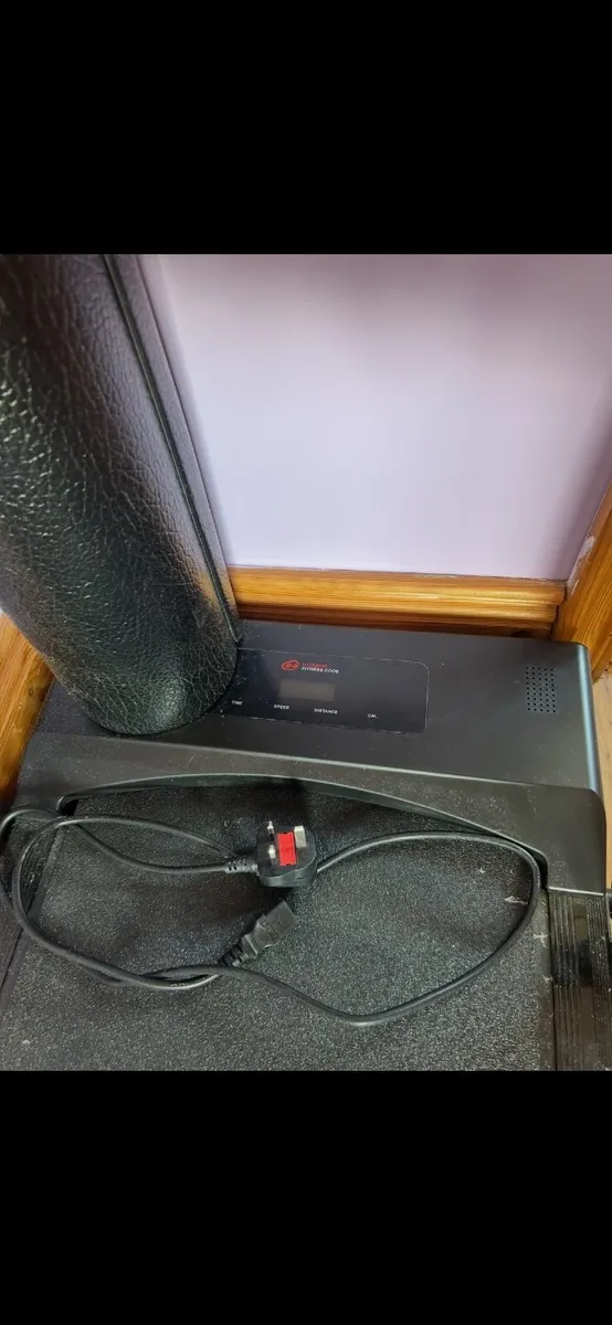 Home Fitness Code Treadmill (max 10km hour + mat) - Image 4