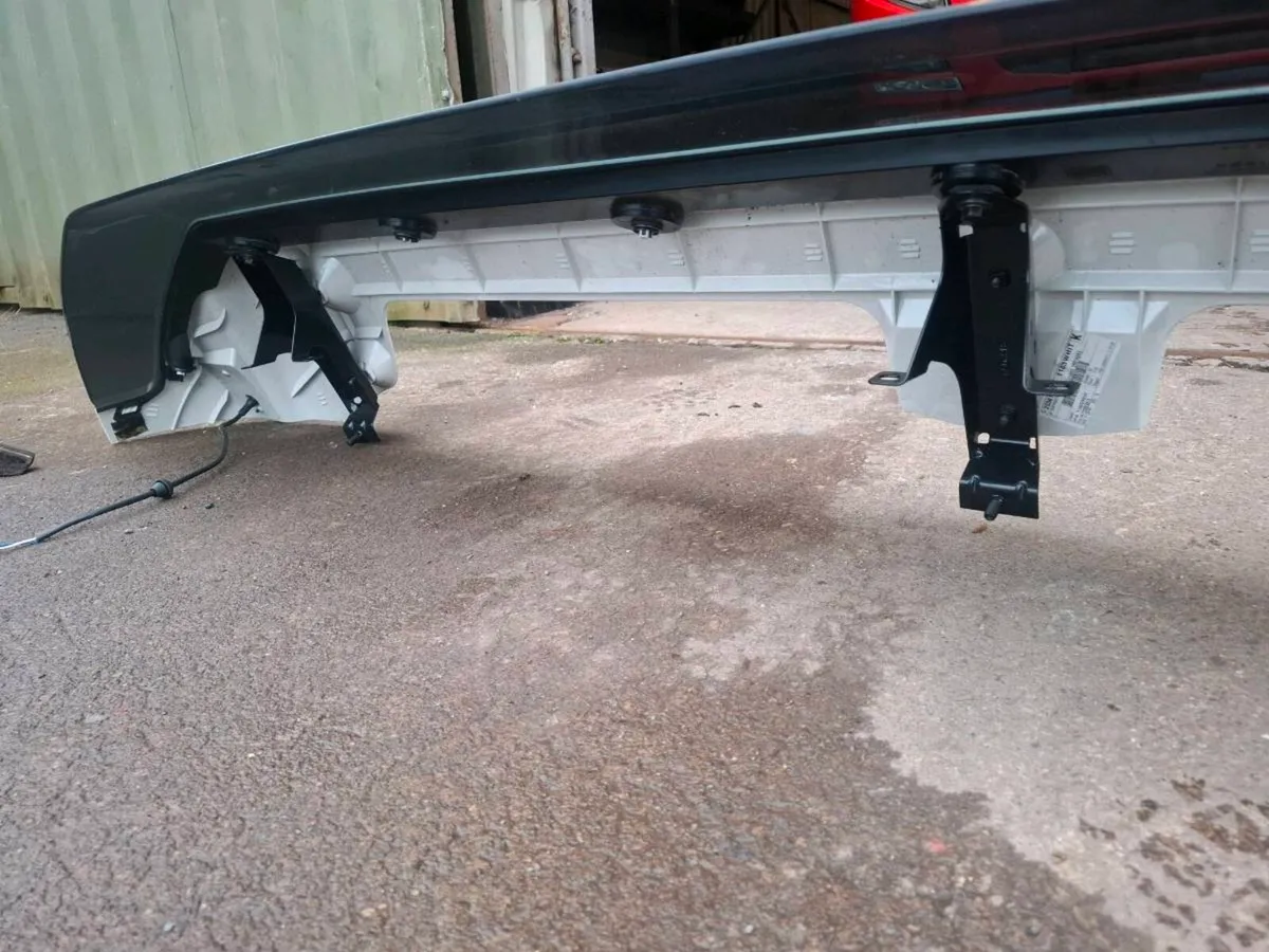 Volvo sun visor - Image 2
