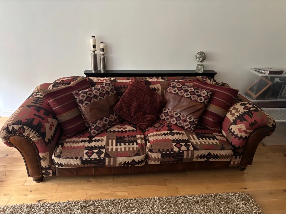 Two couches & Ottoman - Image 4