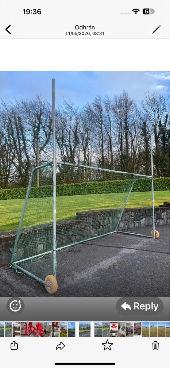 Goal posts - Image 1