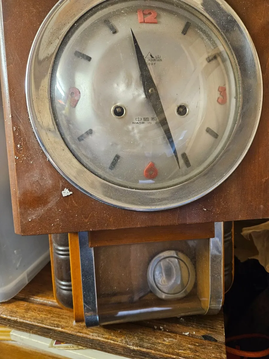 Vintage White Mountains 15 Day Wall Clock 1930's - Image 4
