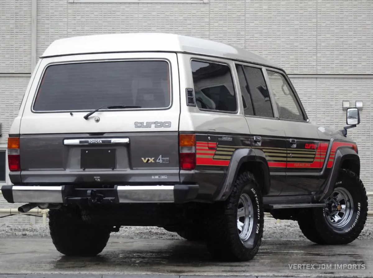 TOYOTA LAND CRUISER 60 SERIES VX DIESEL - Image 4