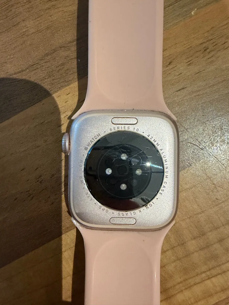 Apple Watch series 10 - Image 3