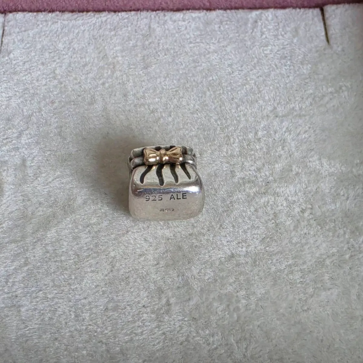 Pandora "Bow Purse" charm crafted from sterling - Image 2