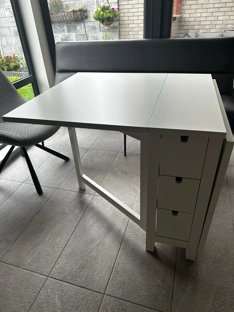 Foldable wooden table - Image 4