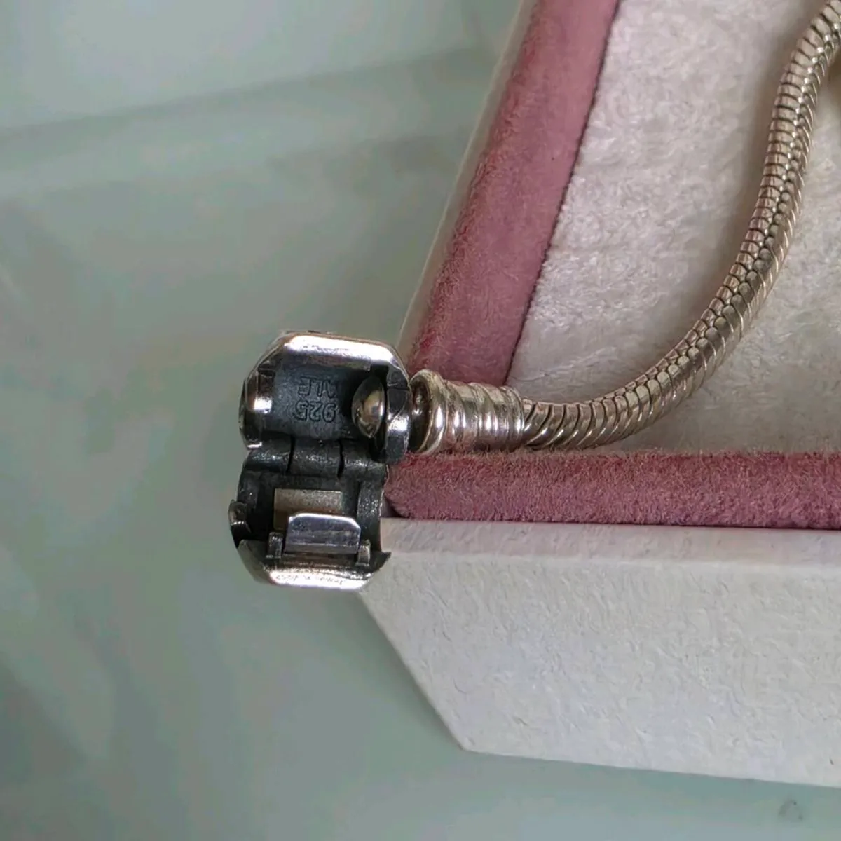Pandora bracelet barrel clasp size 18cm - Image 4