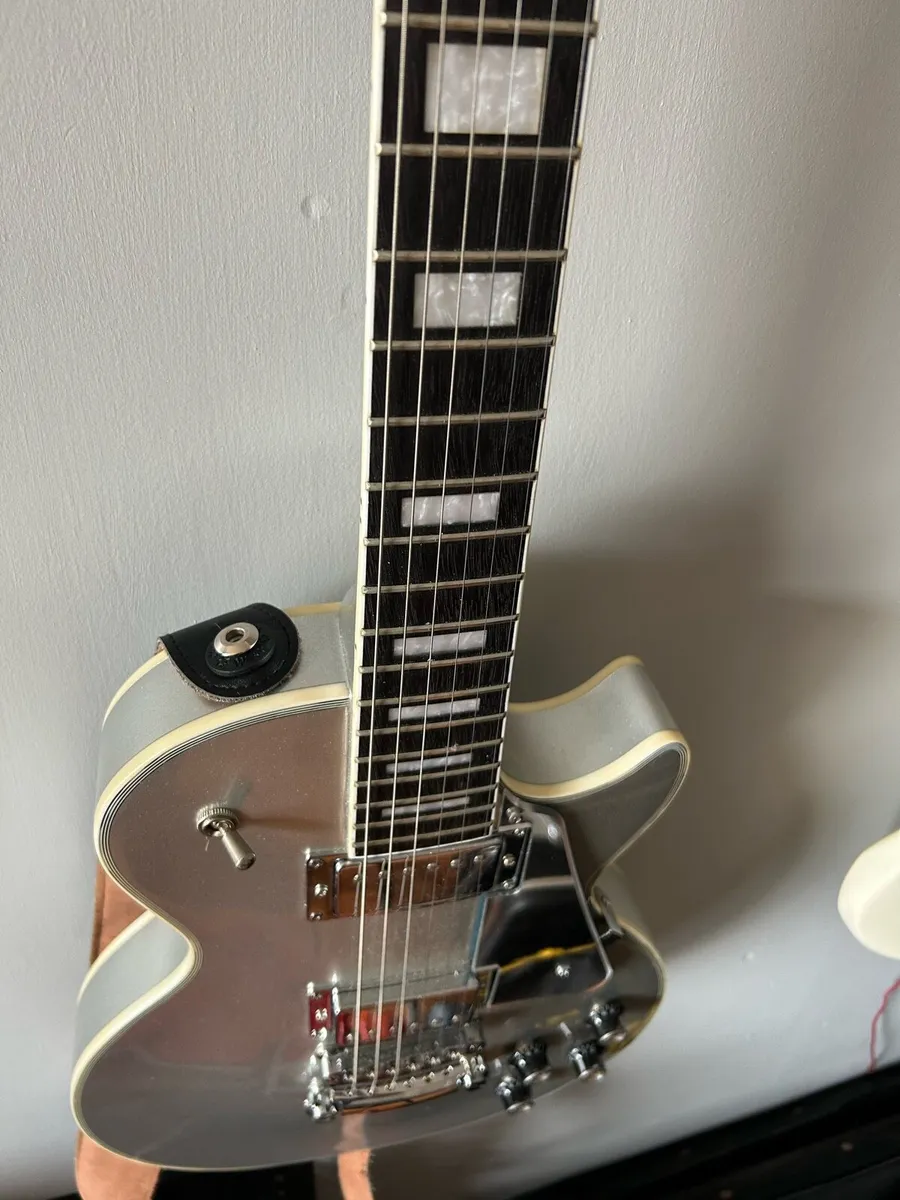Chibson Les Paul Custom - Image 1