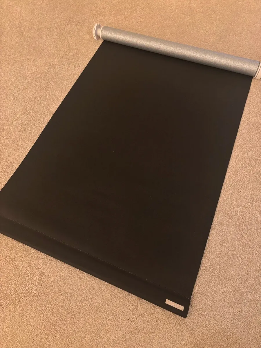 Small Thermal Blind - Image 1