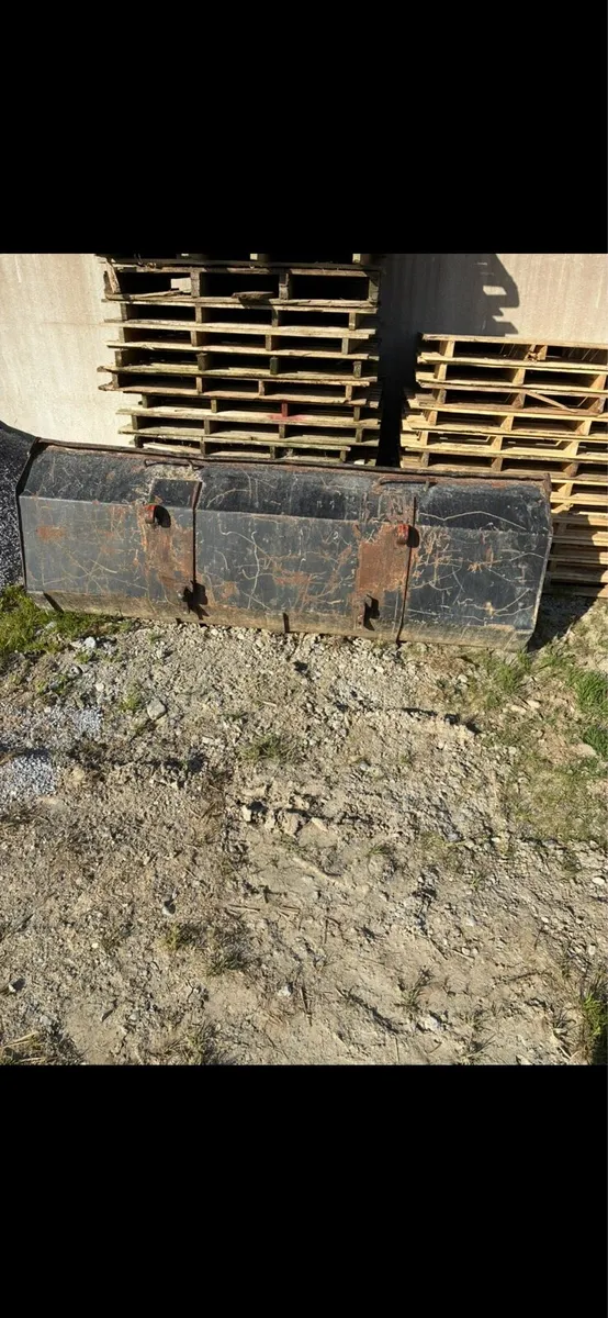 Bucket - Image 1