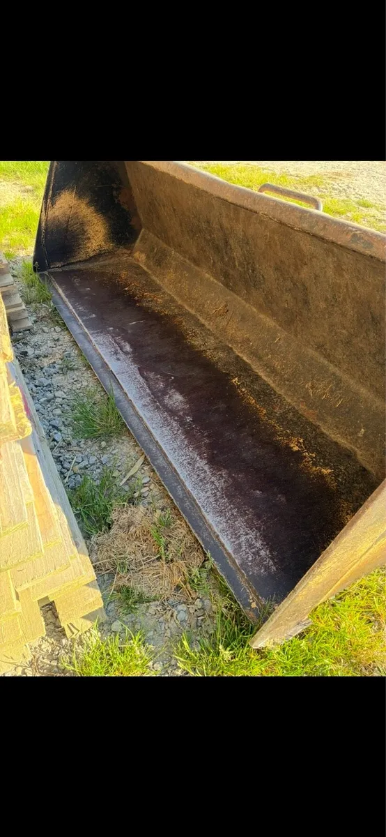 Bucket - Image 3