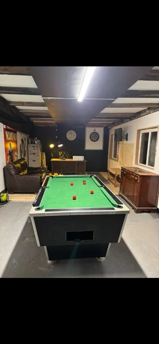 Pool Table - Image 1