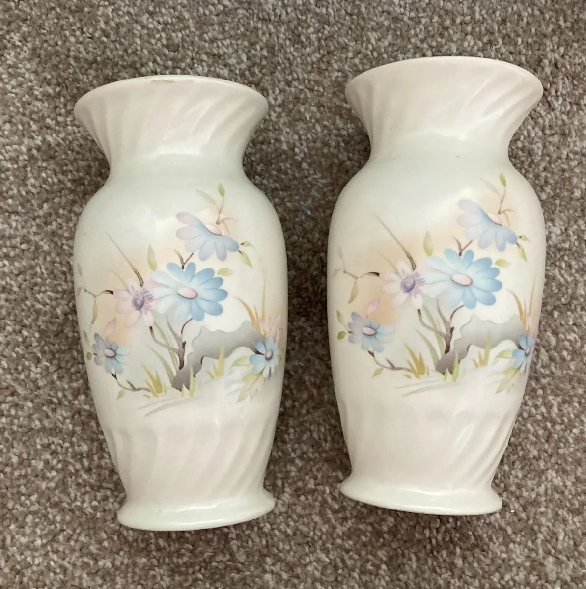 Vases - Image 3