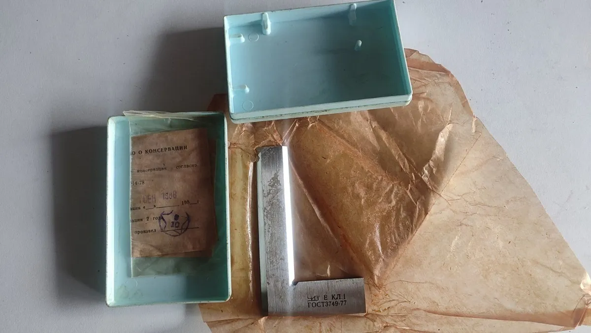 Vintage USSR Machinist Precision Bevel Edge Square - Image 1