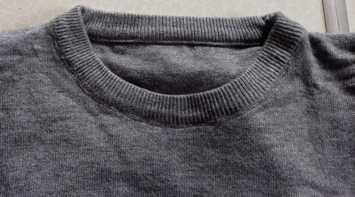 Soft Grey Jumper (xxxl) New. - Image 2