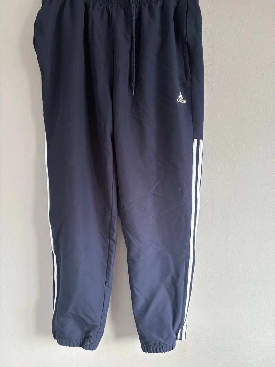 Adidas bottoms - Image 2
