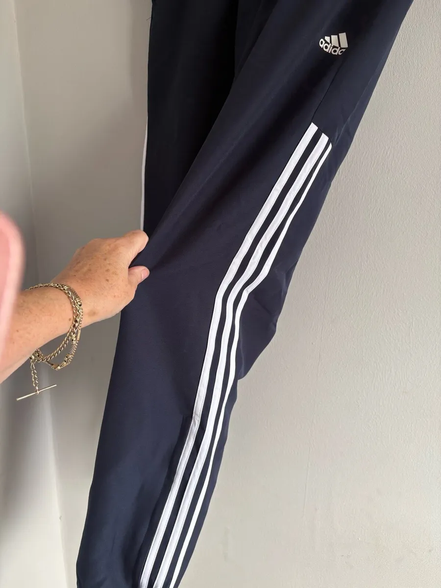 Adidas bottoms - Image 3