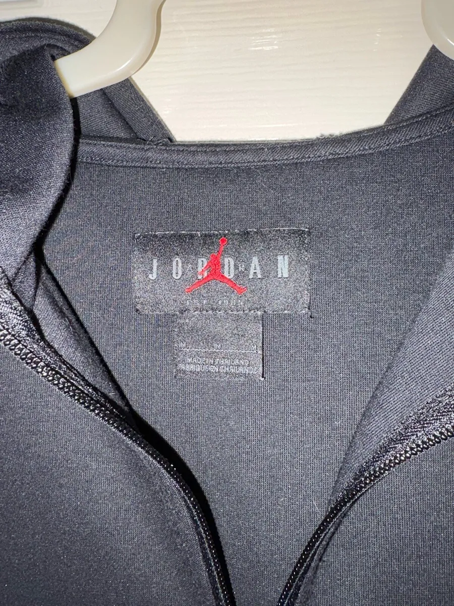 Man’s hoodie - Image 3