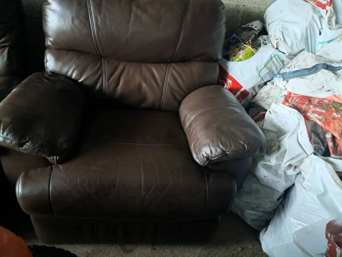 3 +1 +1 Brown Leather couch. - Image 3