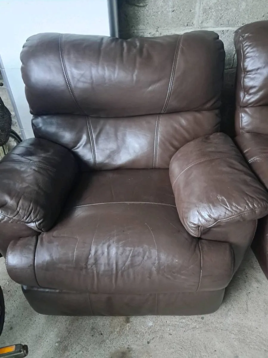 3 +1 +1 Brown Leather couch. - Image 4