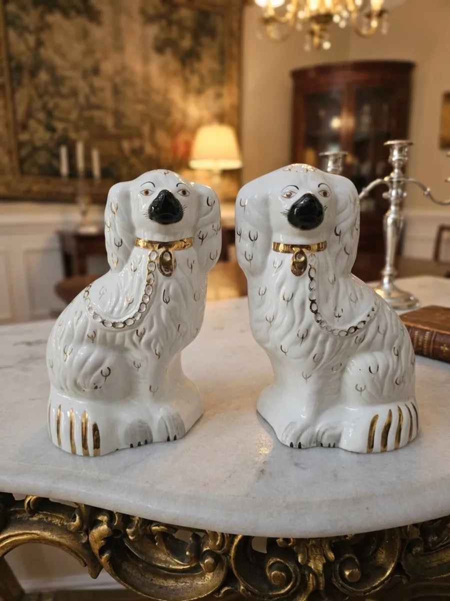 Large vintage BESWICK spaniels - Image 3