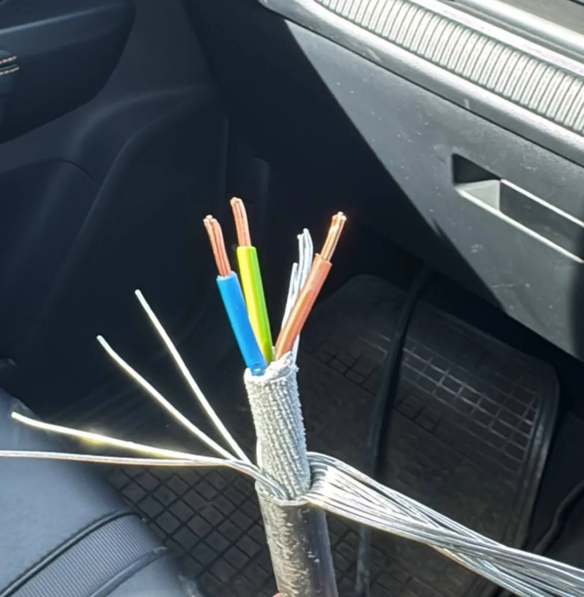Cable 3 x 2.5 mm - galvanised steel braid - Image 1