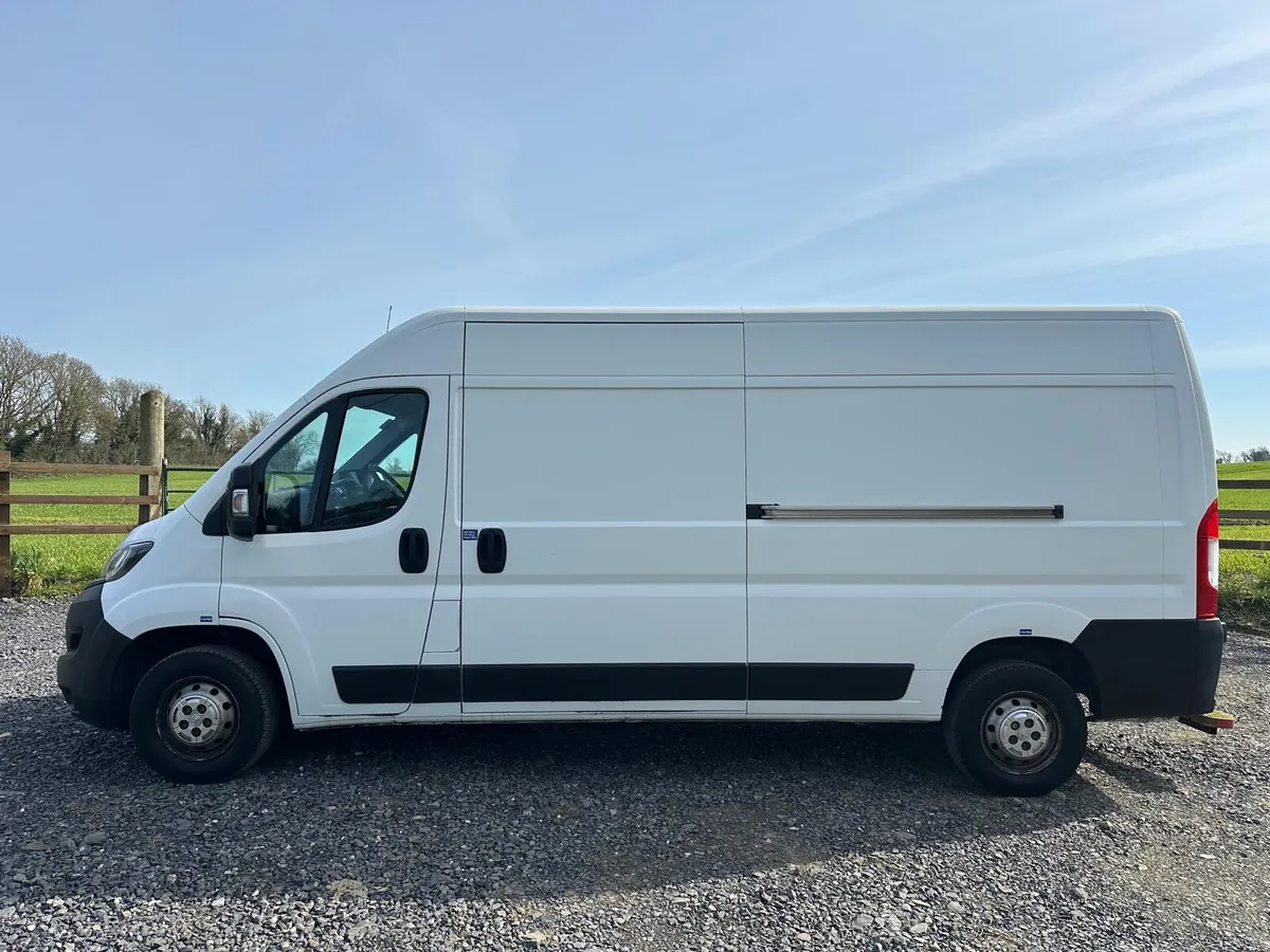 Peugeot Boxer 2018 Cvrt 5/2027 - Image 4