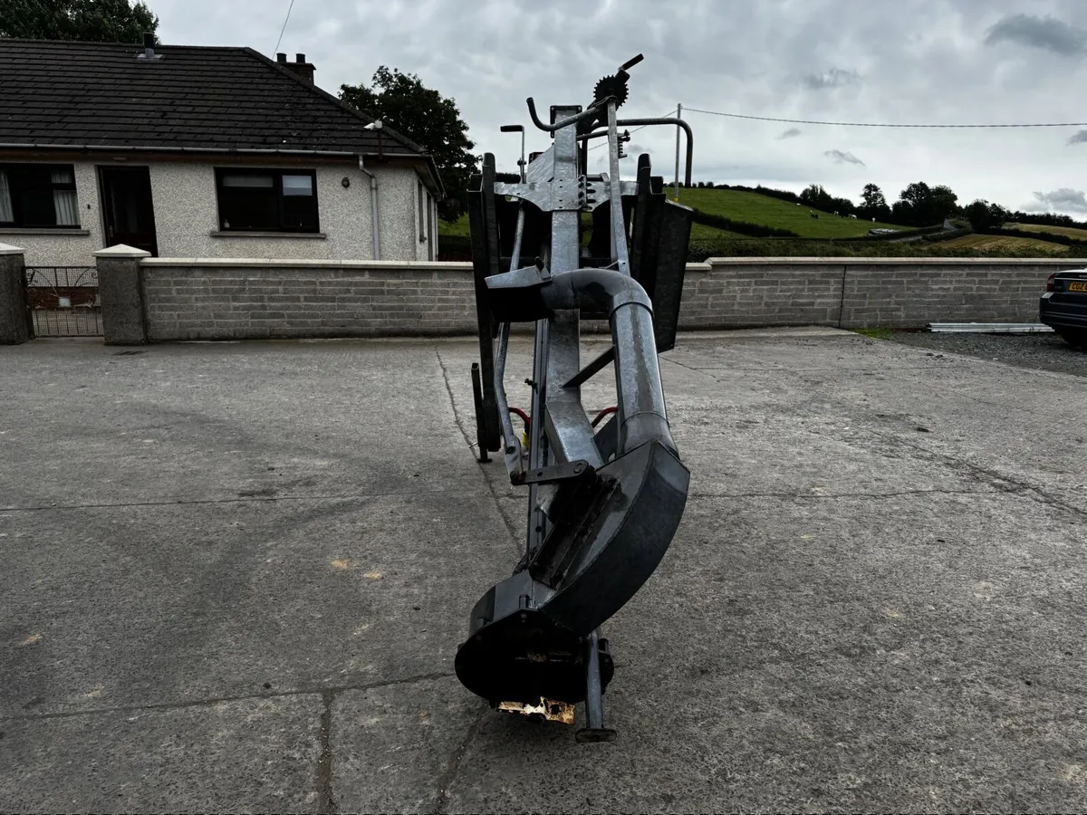 Farm machinery - Image 3