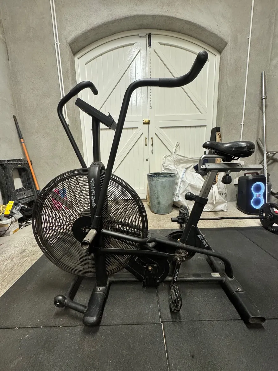 Assault bike - Image 1