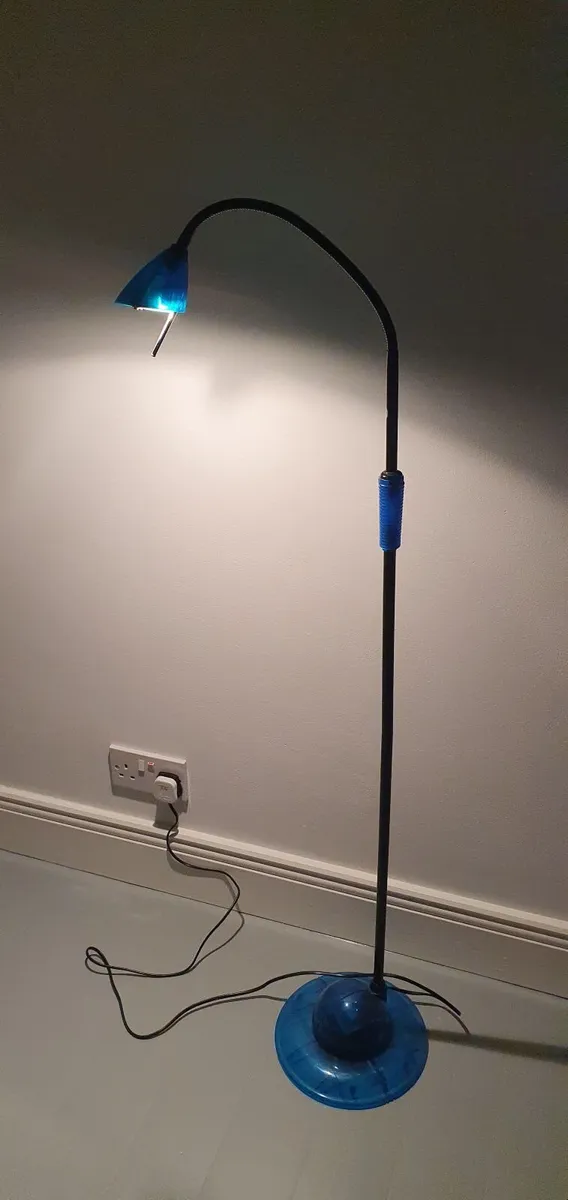 Floor lamp - Image 2