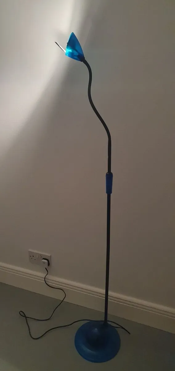 Floor lamp - Image 1
