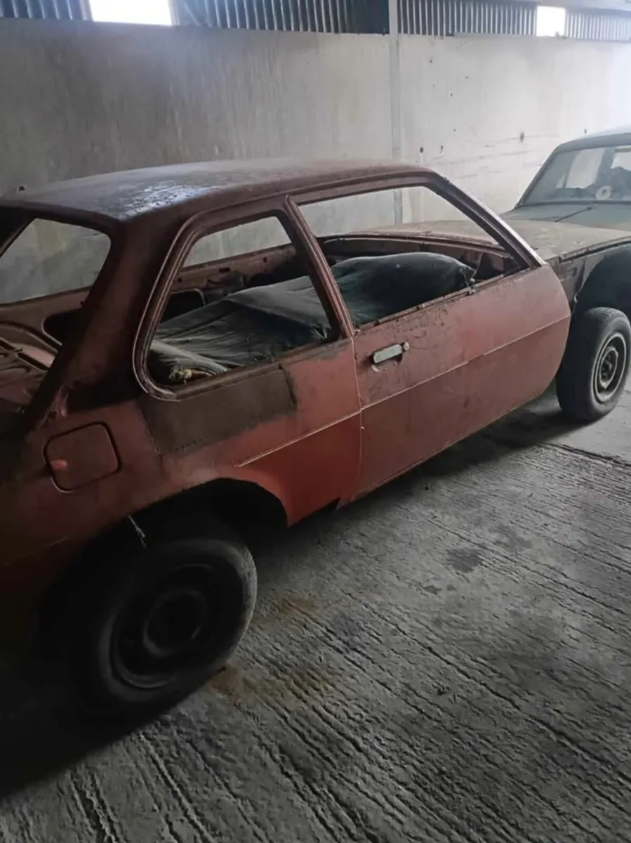Opel ascona 2 door rolling shell - Image 1