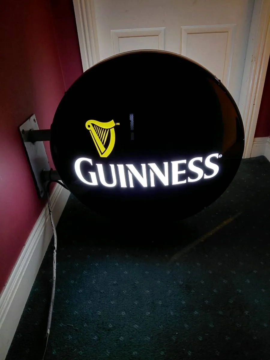 Original Guinness Outdoor Pub Light – Rare - Image 1