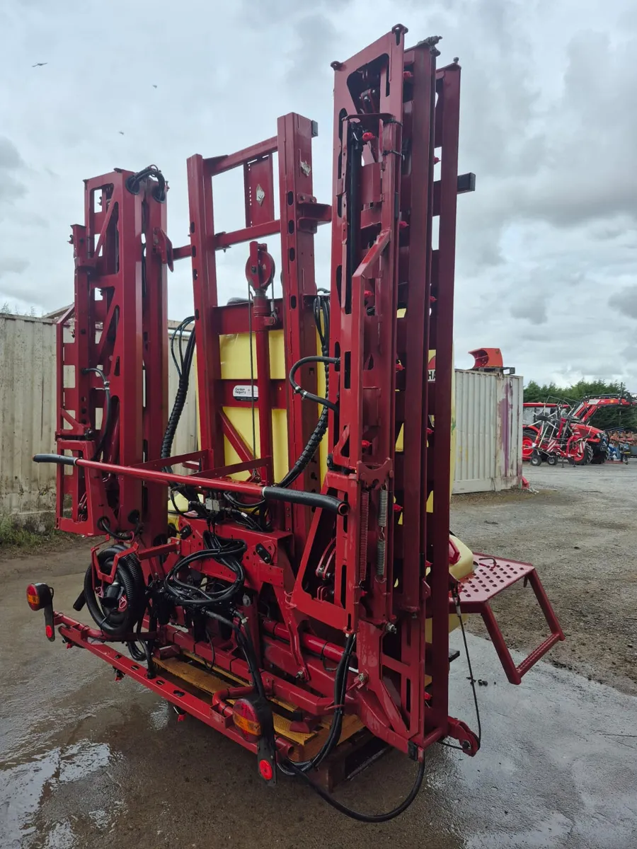 Hardi Master 1200LTR Sprayer - Image 3