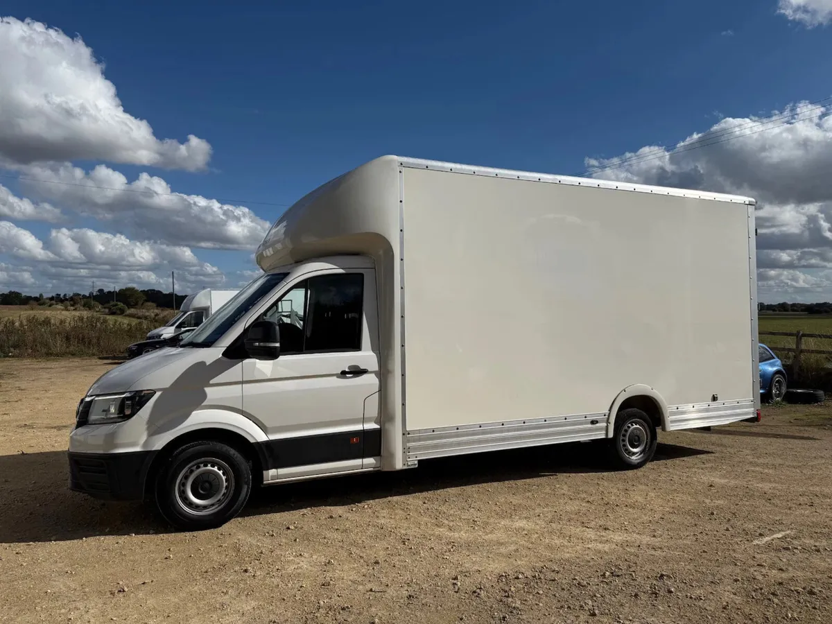 2021 Volkswagen Crafter Luton Low Loader Van - Image 4
