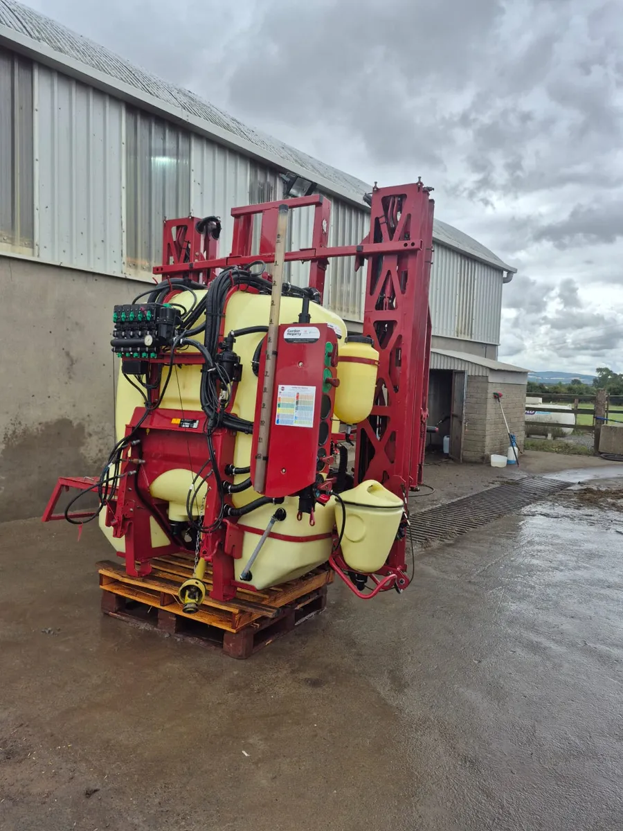 Hardi Master 1200LTR Sprayer - Image 2