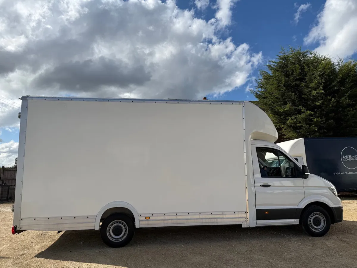2021 Volkswagen Crafter Luton Low Loader Van - Image 1