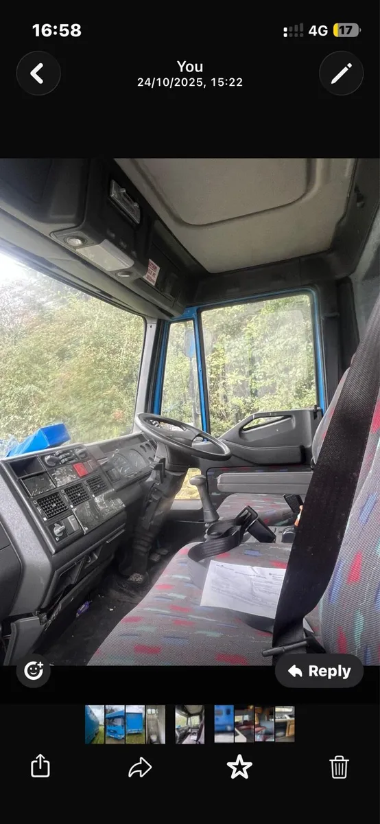 4 horse lorry - Image 3