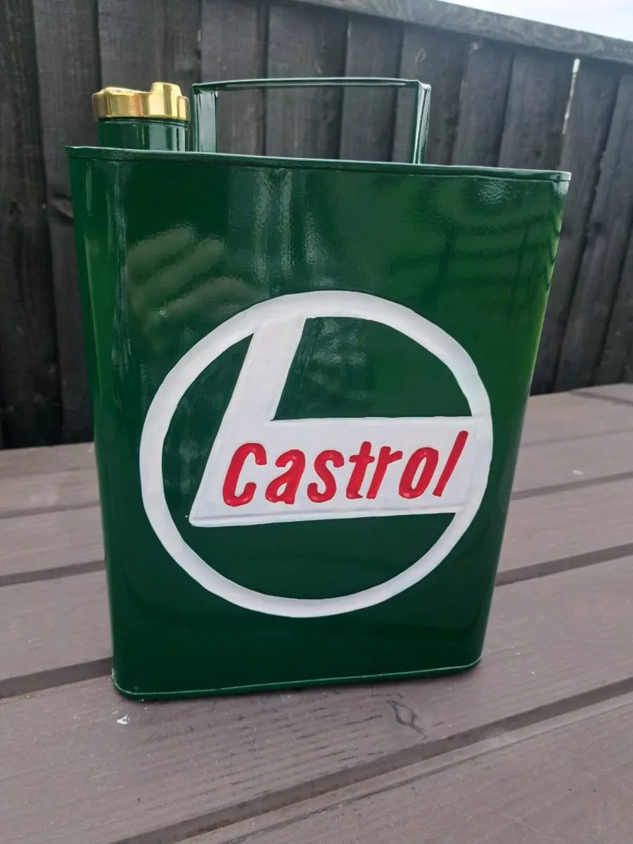 Castrol oil can - Image 1