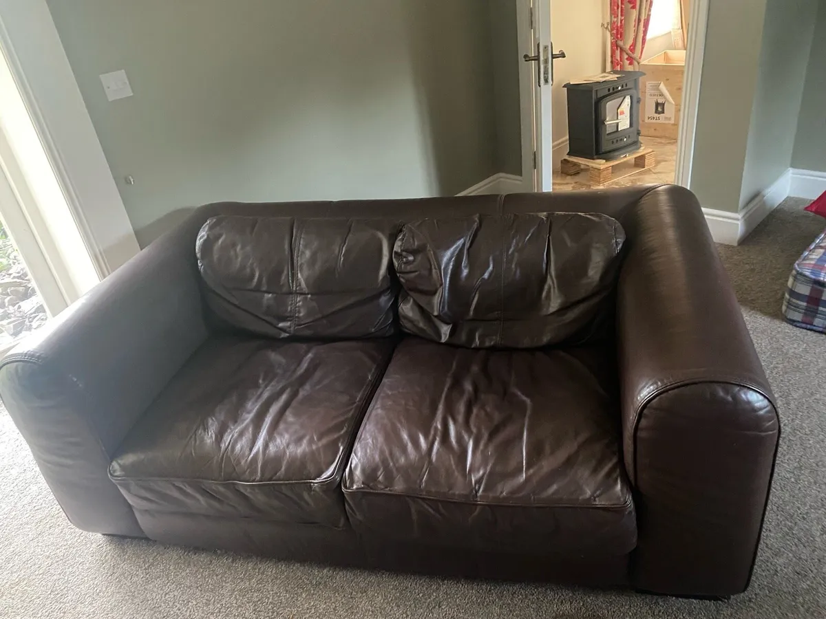 2 Sofas - Image 3