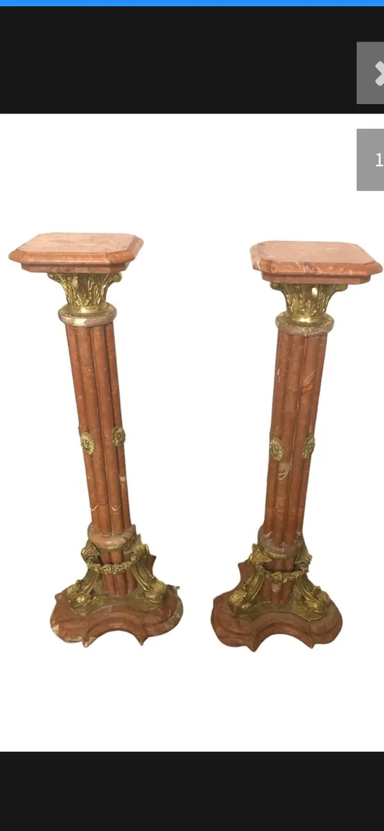 A pair of vintage marble pedestals - Image 4
