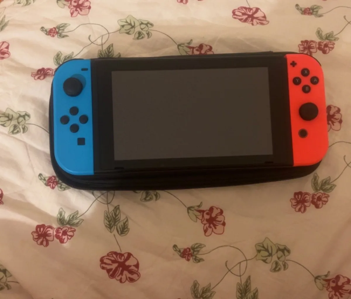 Nintendo switch - Image 2