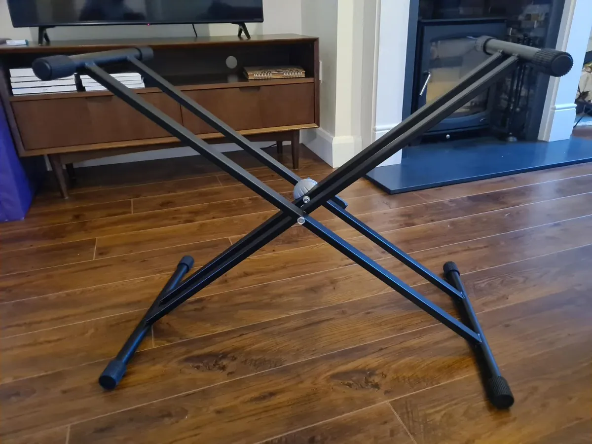 Keyboard Stand - Image 2