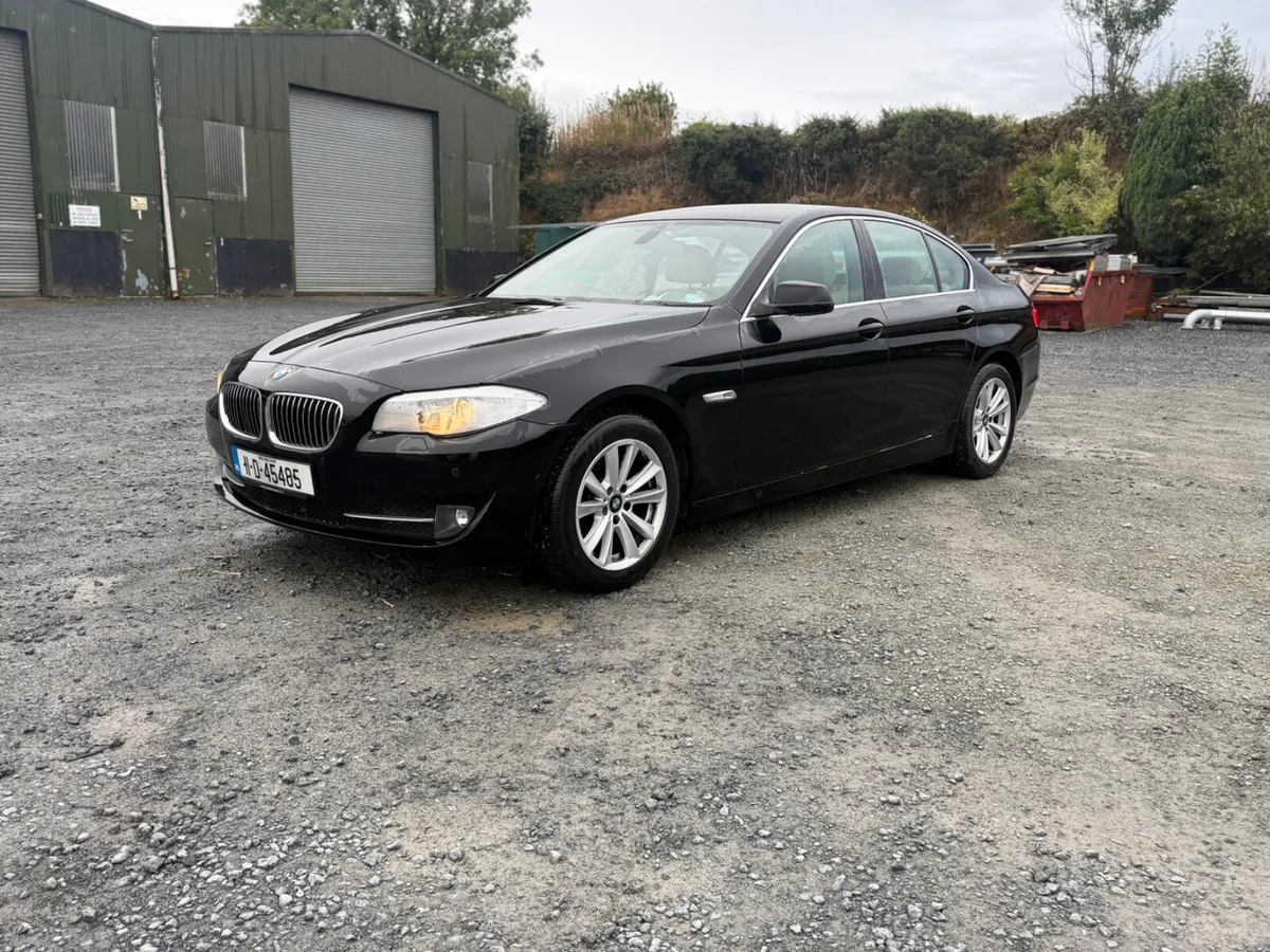 2011 BMW 520 diesel - Image 3