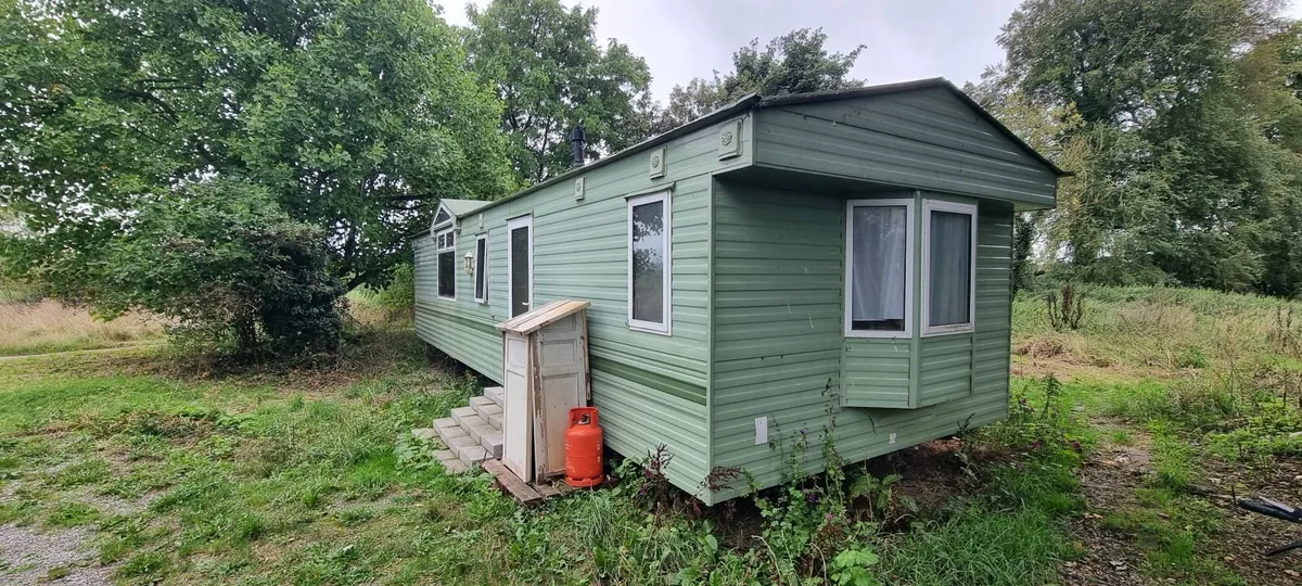 Mobile home - Image 1