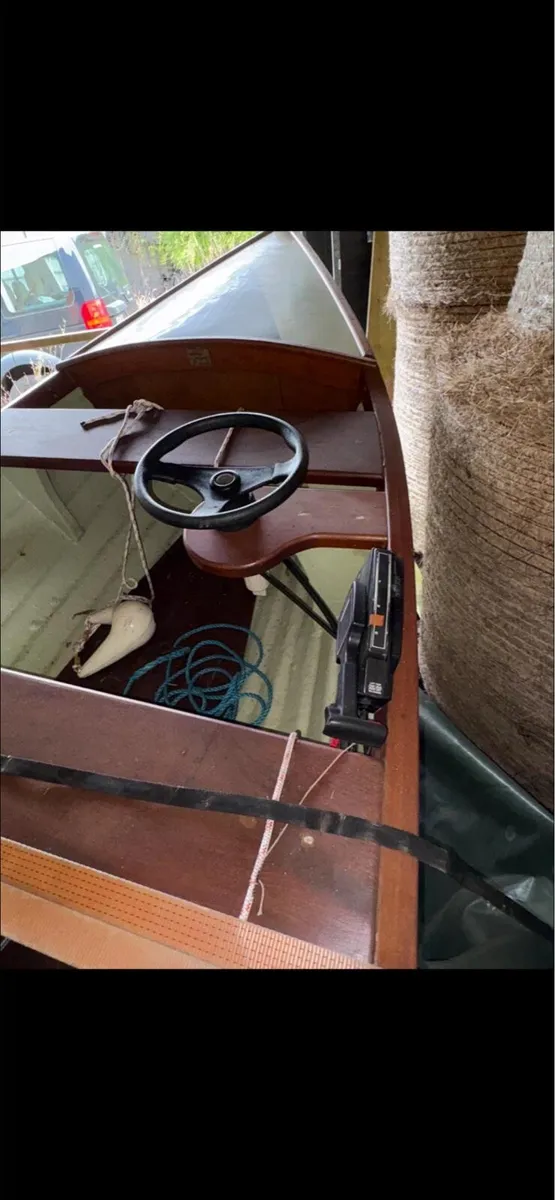 Boat engine - Image 3