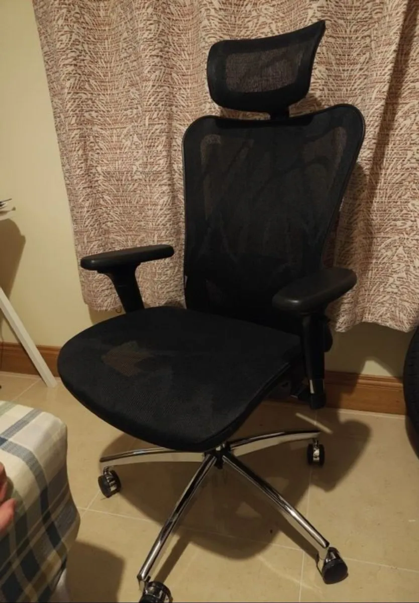 SIHOO M57 Ergonomic Mesh Office Chair – Black– Exc